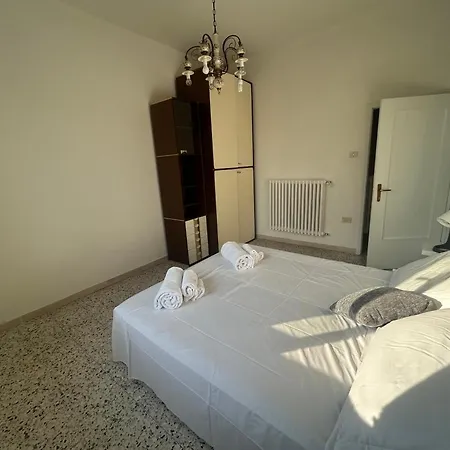 Alloggio in famiglia La Corte Di Montecatone 19 - Privata E Spazi Condividi *